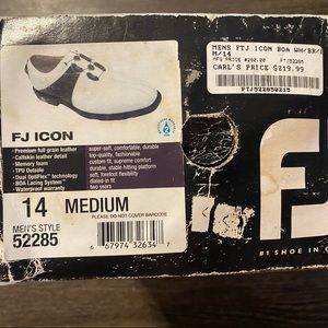 *NWT* Mens FJ Icon Golf Shoes Black and White Size 14